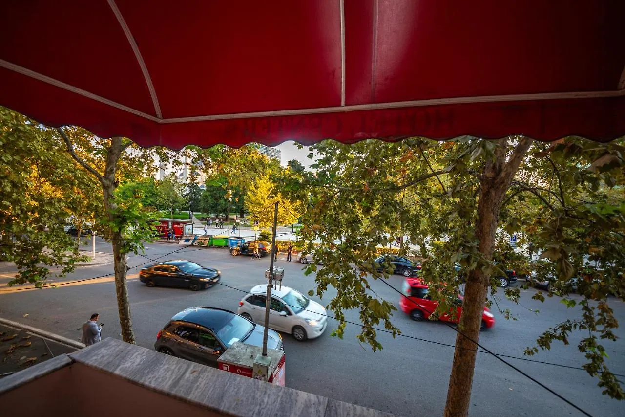 **  Hotel Center Elite Tirana Albanie